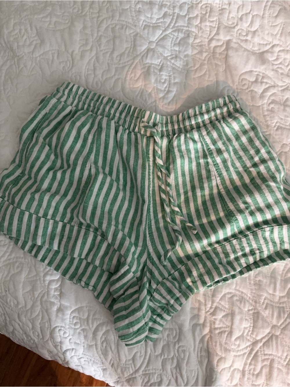 Universal Thread Green and White Striped Athletic Lounge Shorts